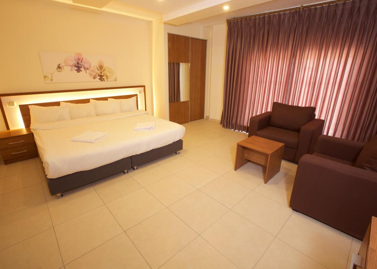 Lujain Hotel فندق النور واللجين 암만 외부 사진
