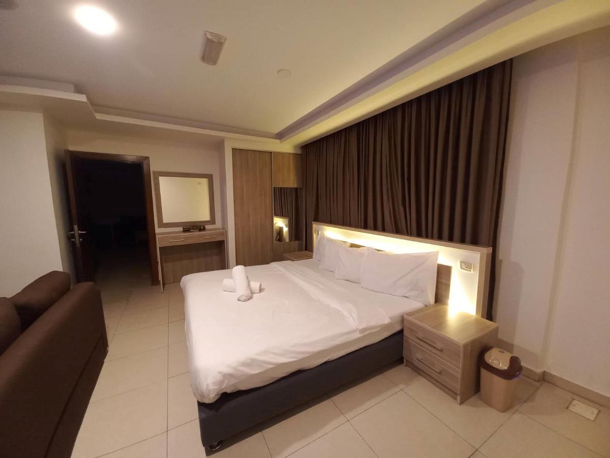 Lujain Hotel فندق النور واللجين 암만 외부 사진