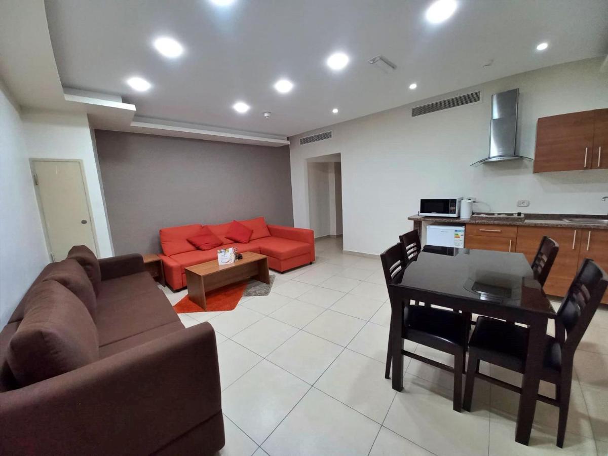 Lujain Hotel فندق النور واللجين 암만 외부 사진