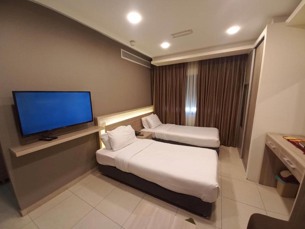 Lujain Hotel فندق النور واللجين 암만 외부 사진