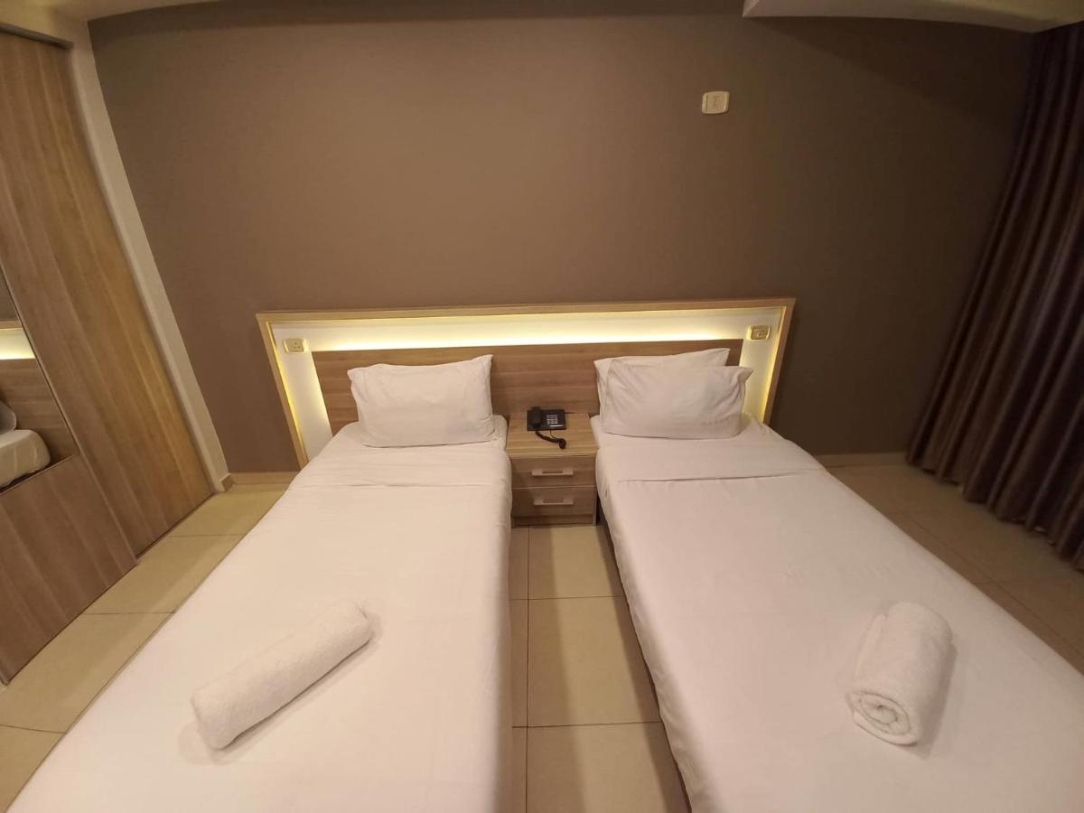Lujain Hotel فندق النور واللجين 암만 외부 사진