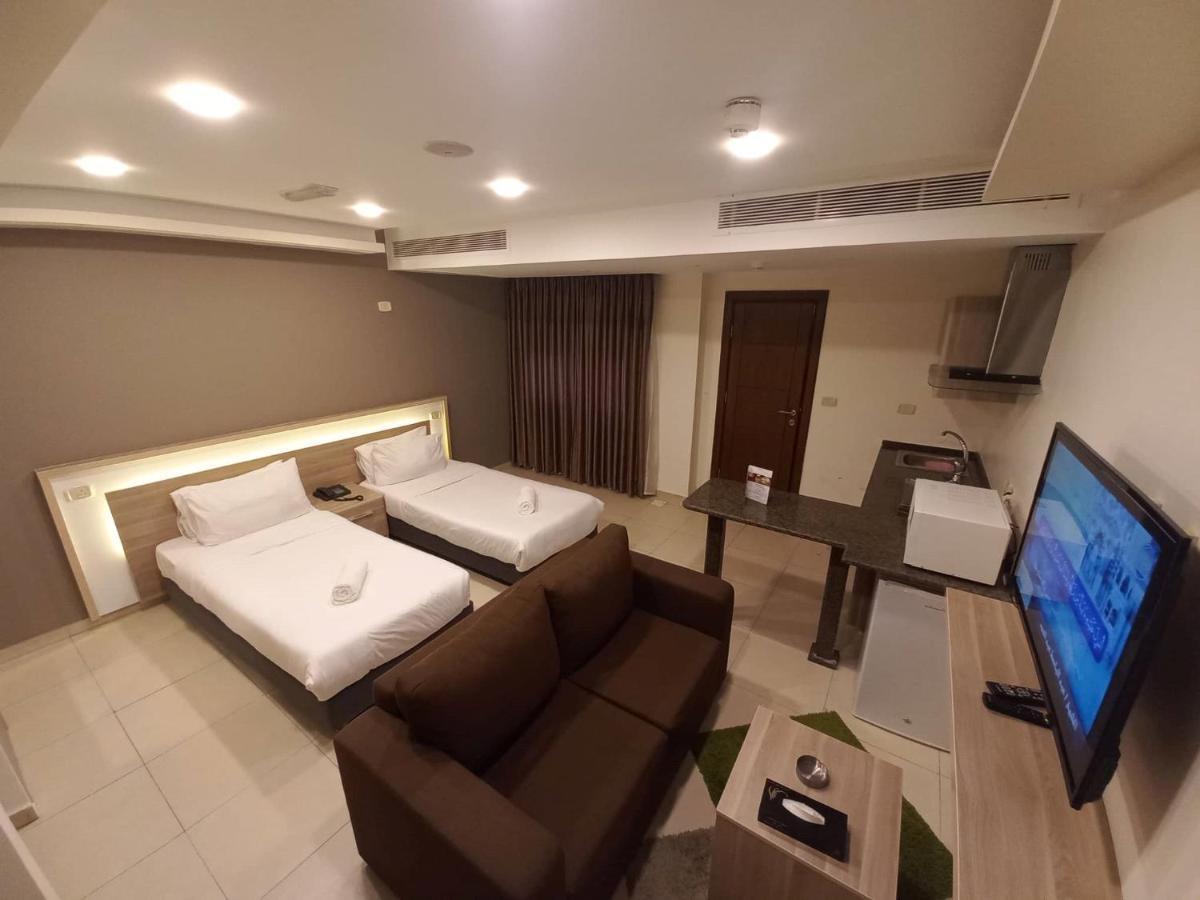 Lujain Hotel فندق النور واللجين 암만 외부 사진