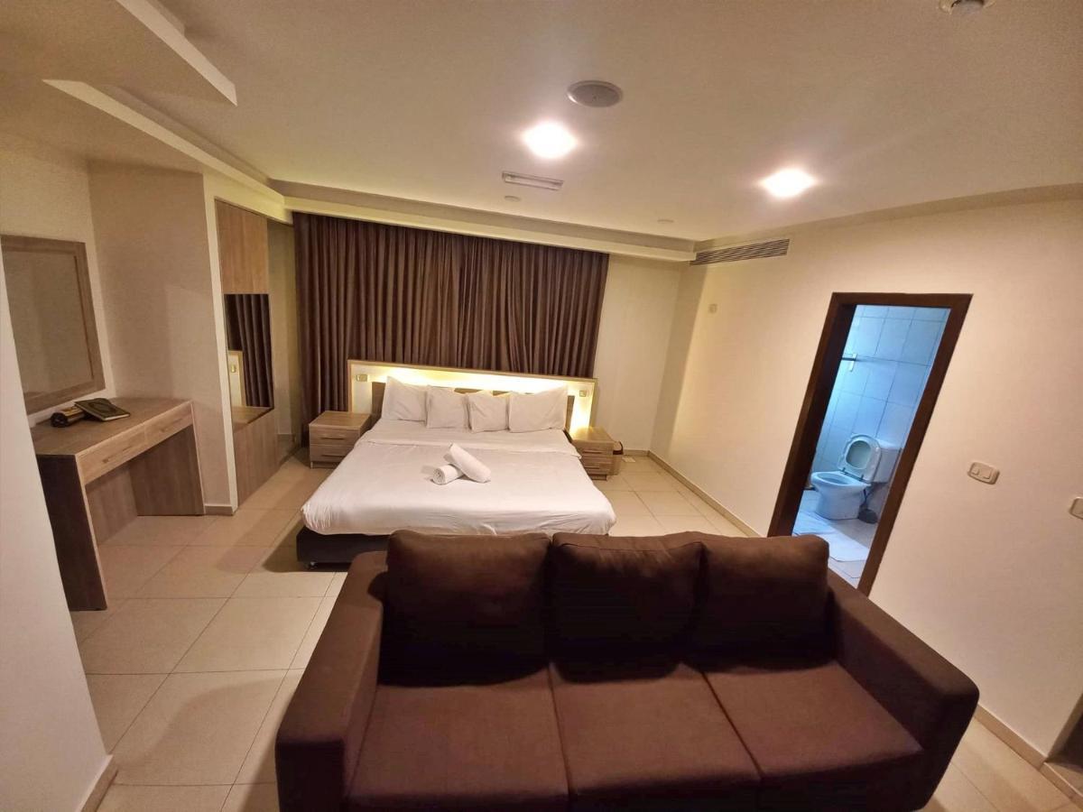 Lujain Hotel فندق النور واللجين 암만 외부 사진