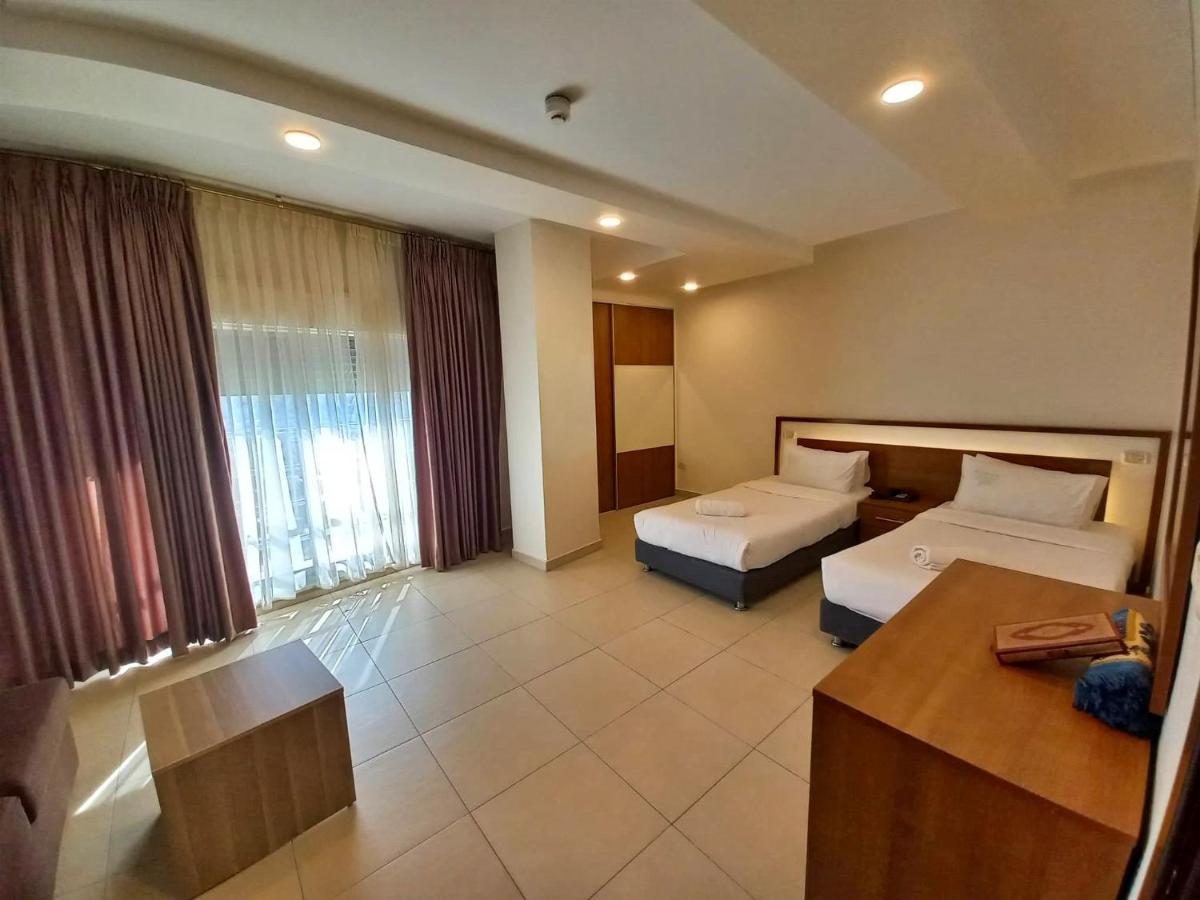 Lujain Hotel فندق النور واللجين 암만 외부 사진