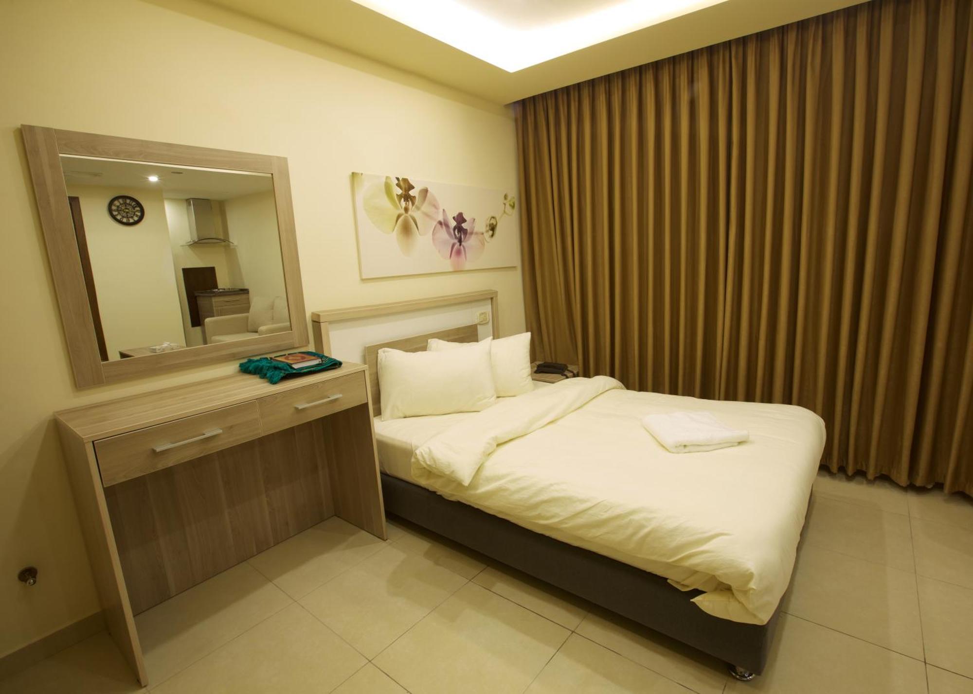 Lujain Hotel فندق النور واللجين 암만 객실 사진